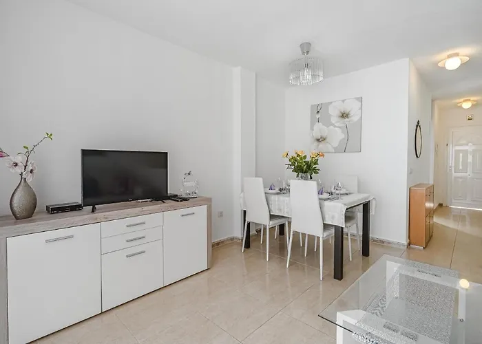 Penthouse With Ocean View * كالاو سالفاجي