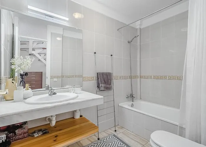 Penthouse With Ocean View كالاو سالفاجي