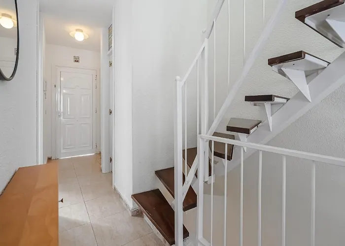 דירה Penthouse With Ocean View קיאו סלבאחה