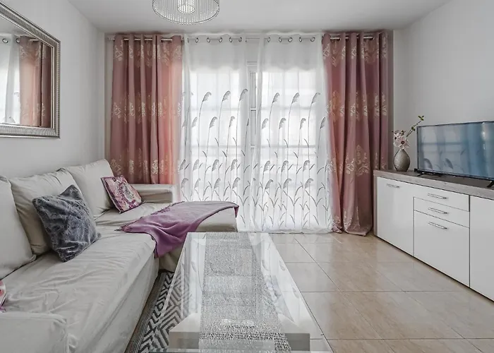 דירה Penthouse With Ocean View קיאו סלבאחה