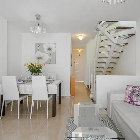 Apartment Penthouse With Ocean View Callao Salvaje